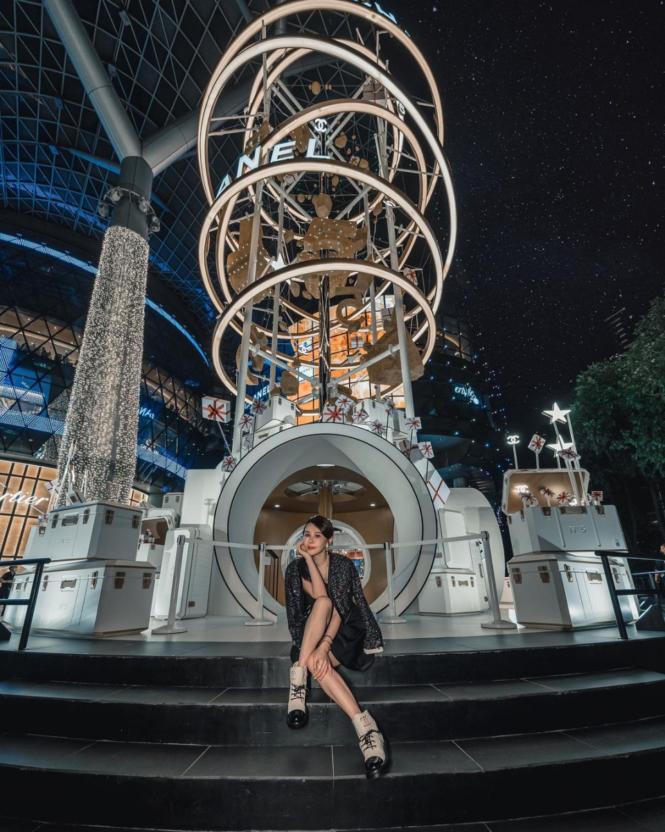 Chanel Holiday Cosmos-sphere in Singapore for Christmas 2021