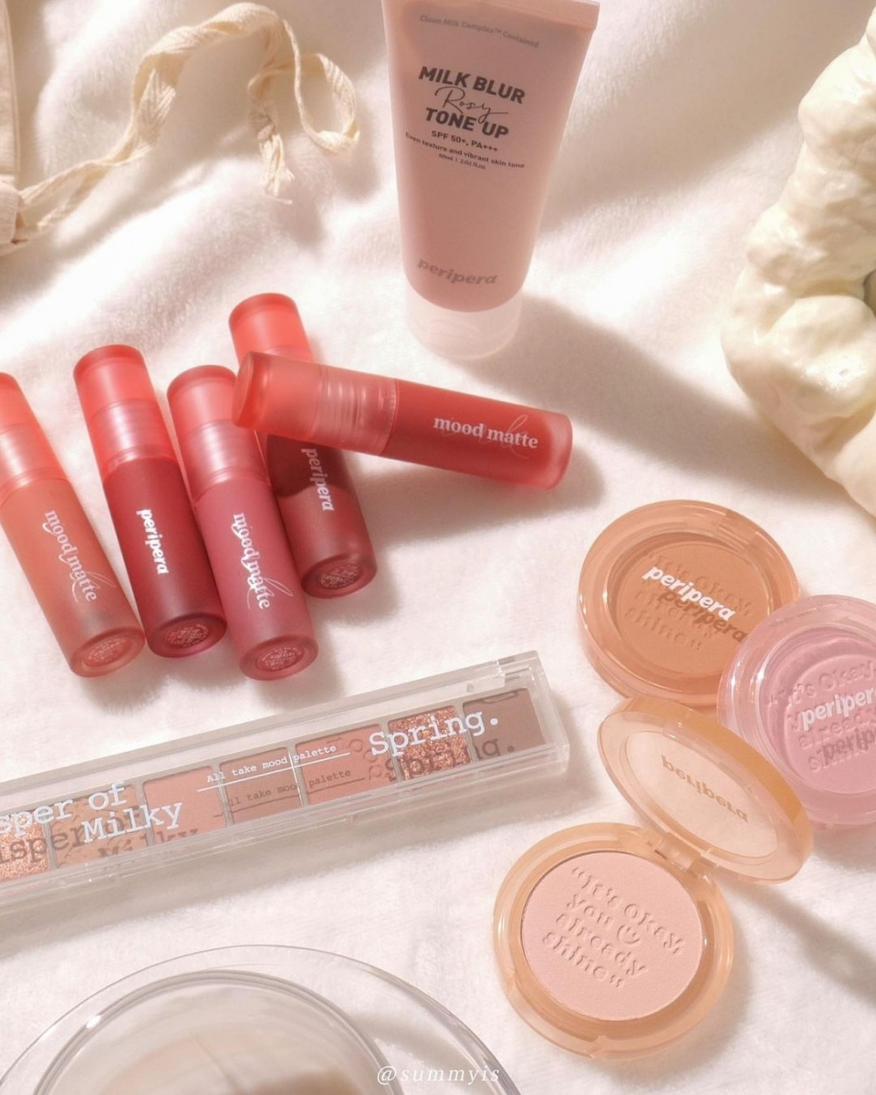 40% off makeup sale at Watsons Singapore