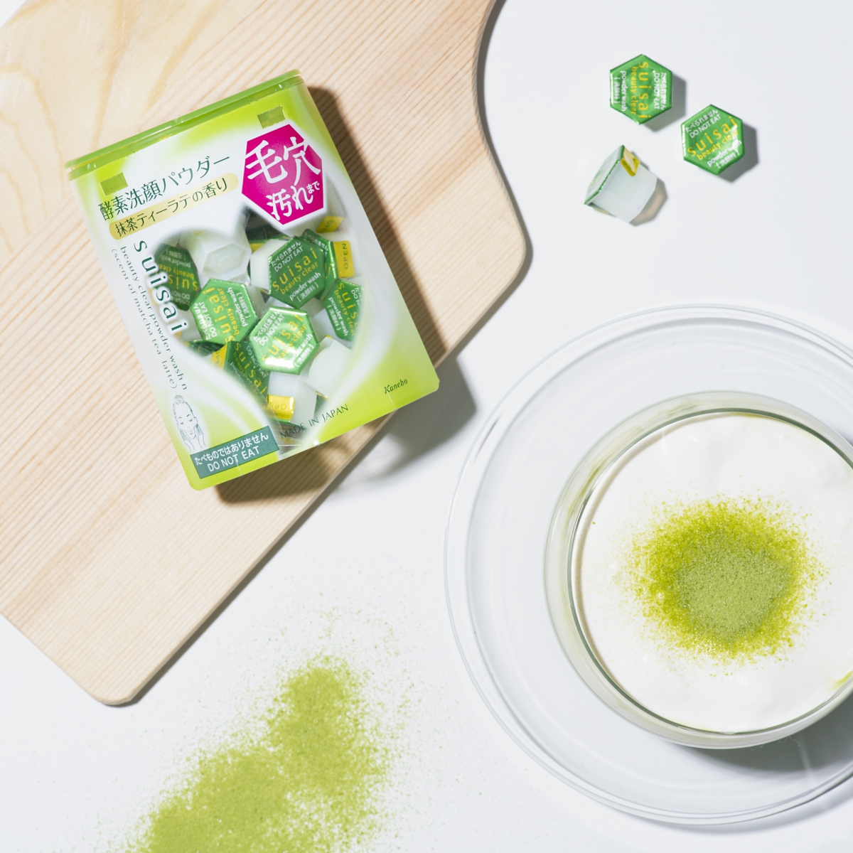 suisai Beauty Clear Powder Wash N Matcha Tea Latte