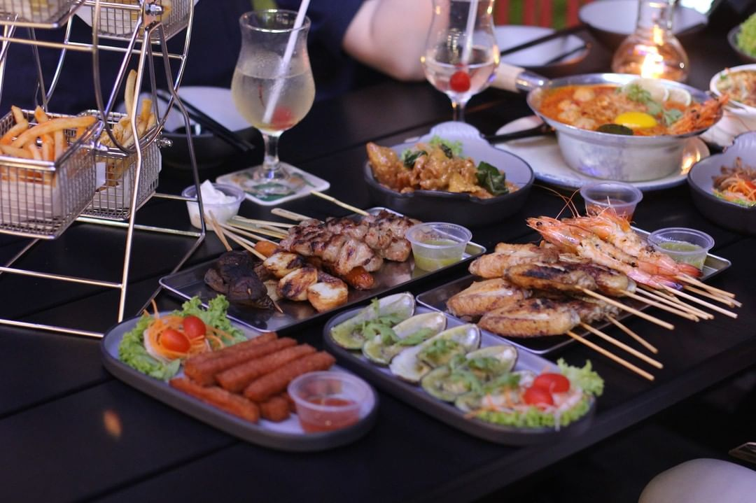 Kamikaze Asian Tapas Bar GR.ID