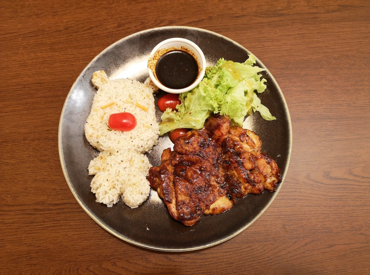 The Teddy Restaurant_Fried Salmon Belly with Teriyaki Chicken