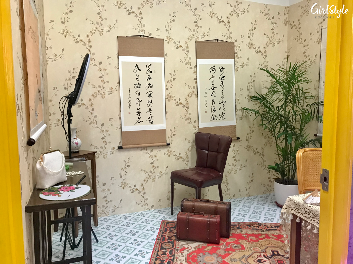 China 1906 themed room at Parallel Egos Studios