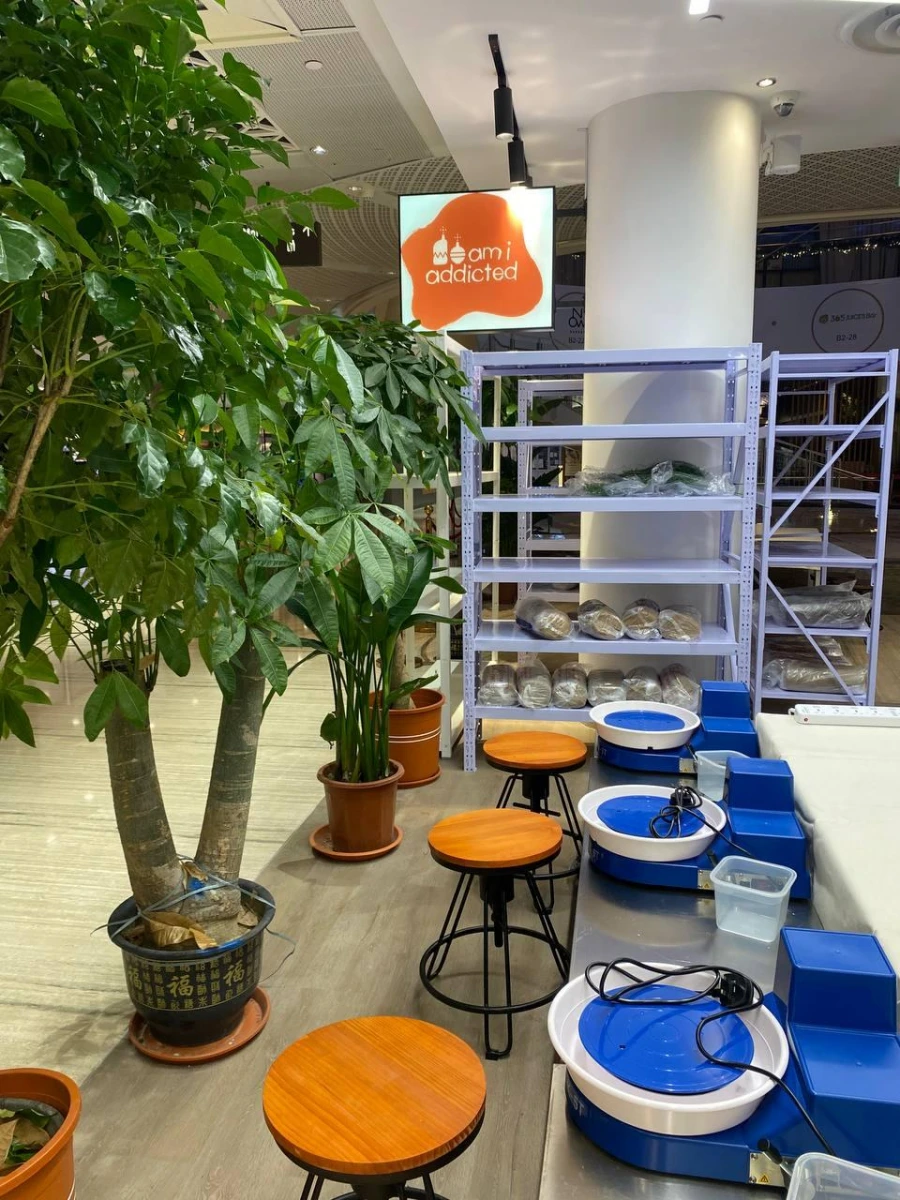 Am I Addicted Korean pottery studio Singapore