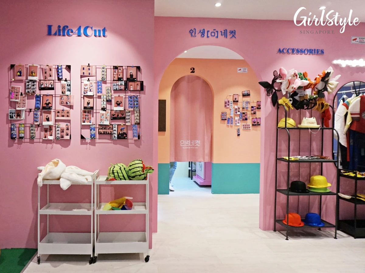 Life4cut photo booth shop Singapore