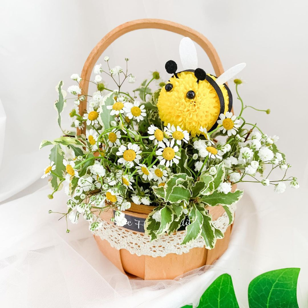 The Floral Edition Singapore - bee floral basket