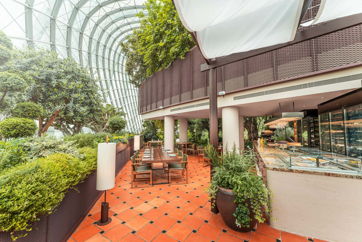 Hortus - romantic restaurant in Singapore