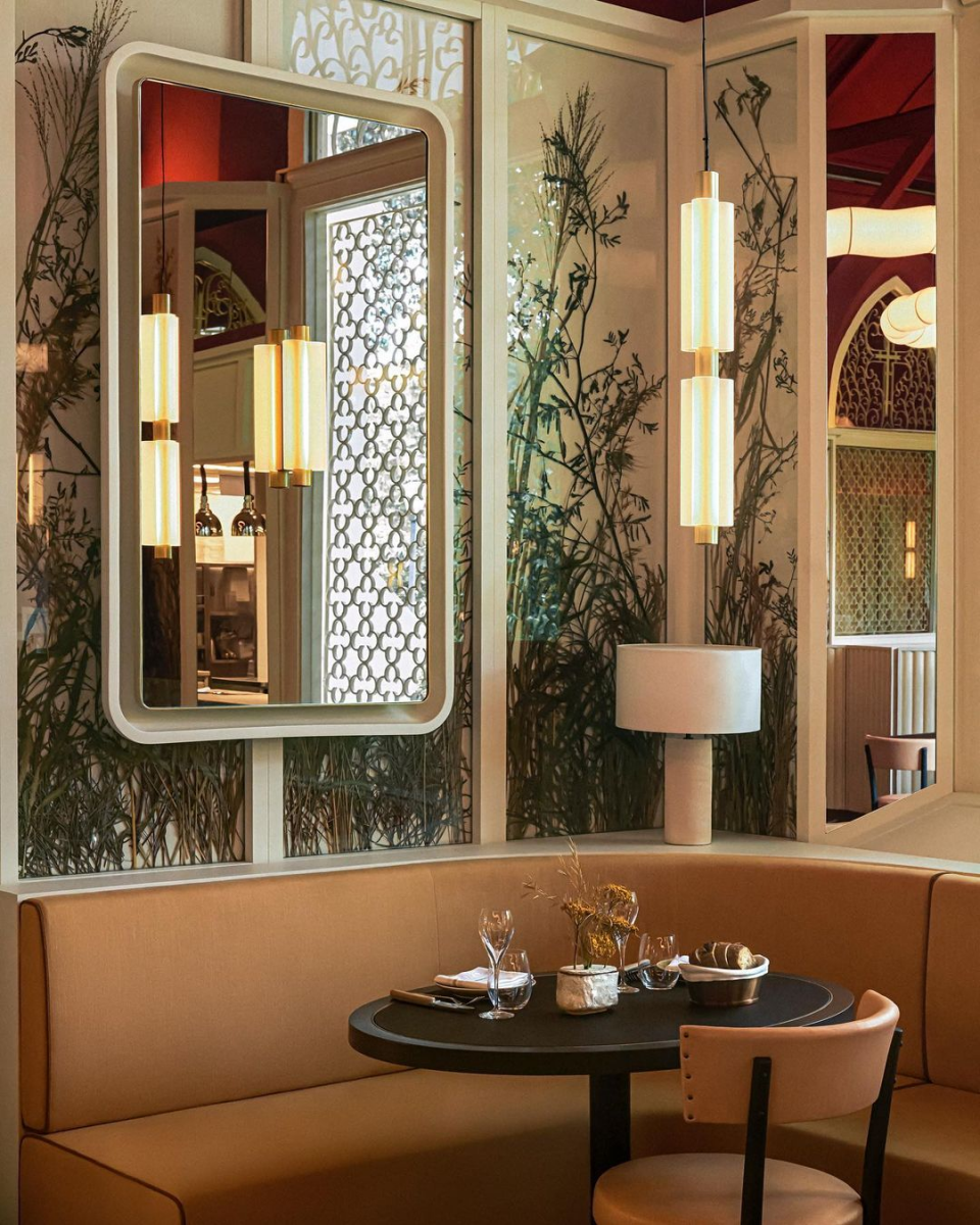 Claudine - romantic restaurant in Singapore
