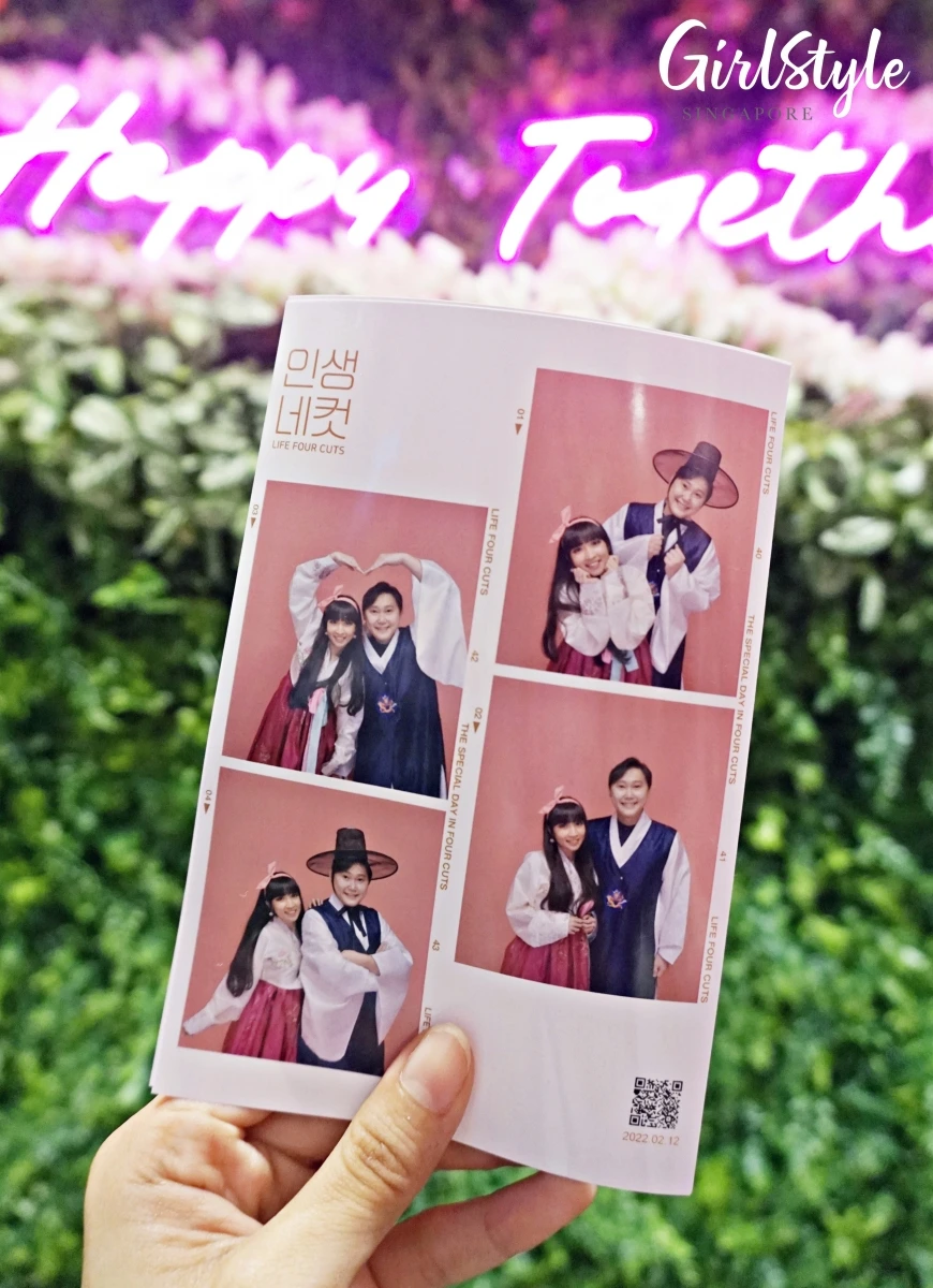 Life4cut photo booth shop Singapore