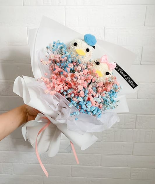 The Floral Edition Singapore - Donald & Daisy bouquet