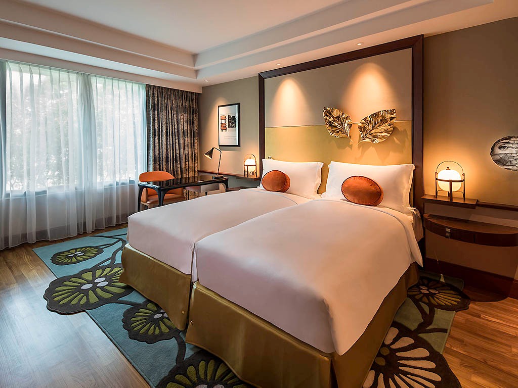 Sofitel Singapore Sentosa Resort and Spa Luxury Room with twin beds