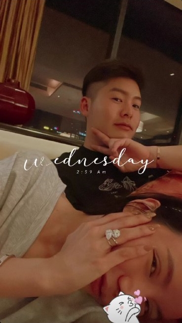 Kim Lim's wedding ring with 2 diamonds