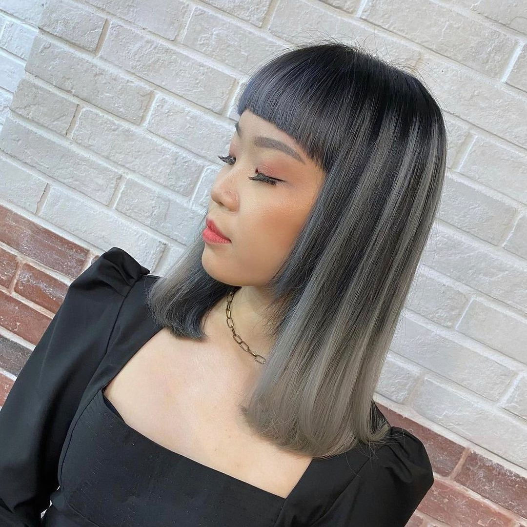 Dimensional balayage highlgihts - 2022 hair dye trend