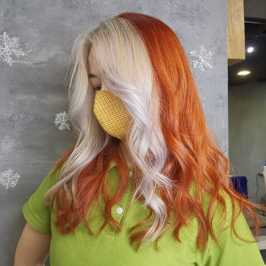 Split dye colour blocking - 2022 hair dye trend