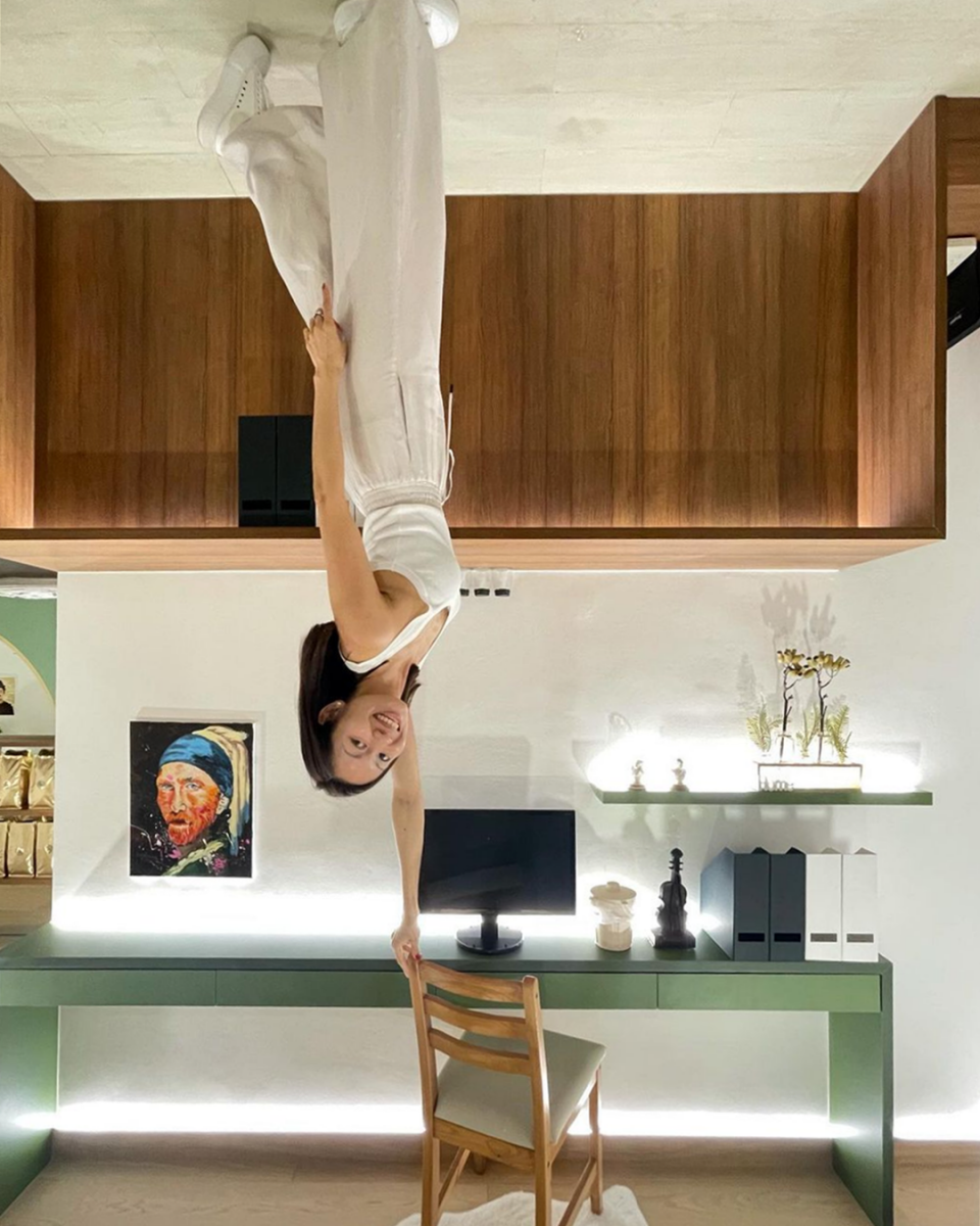 USD Cafe - Upside Down Cafe Singapore