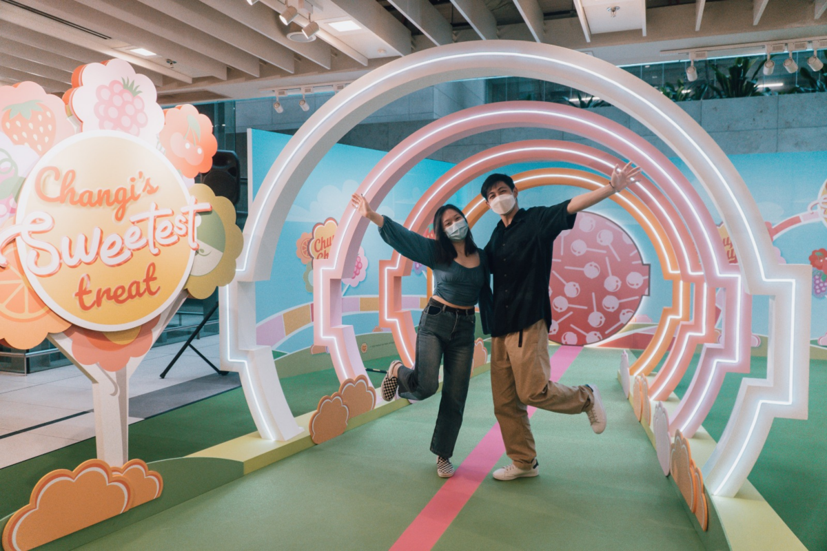 Chupa Chups Optical Illusion installation at Changi Airport