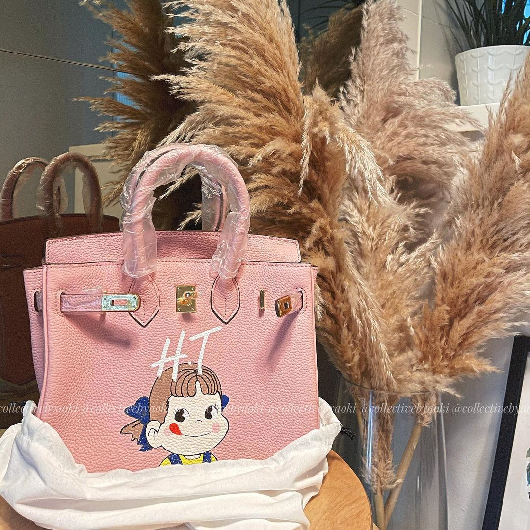 Collective by Aoki - customised hand-painted leather handbags in Singapore