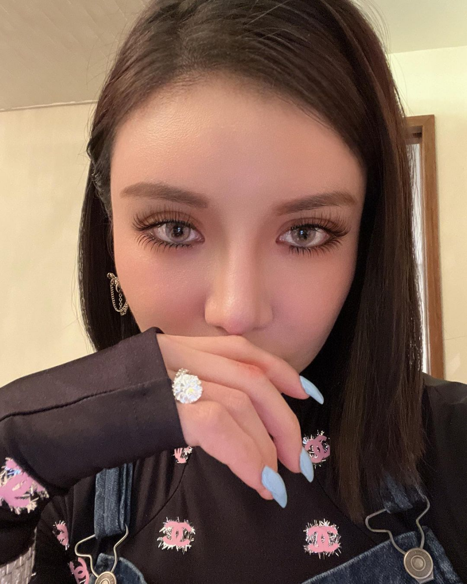 Kim Lim's engagement ring