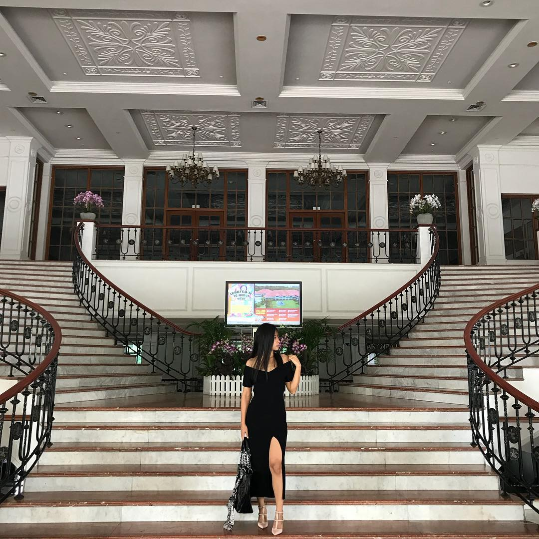 1-for-1 buffet at Royal Palm