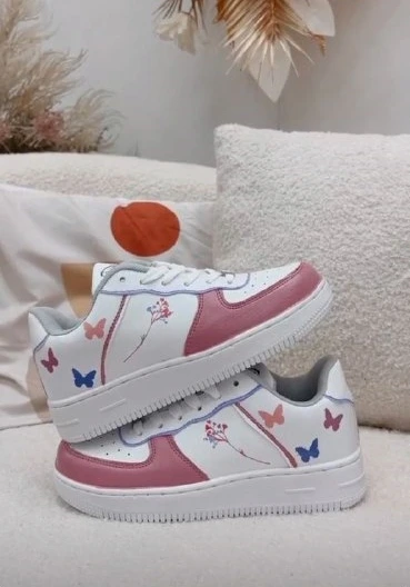 Artistra Studio sneakers art jamming Singapore