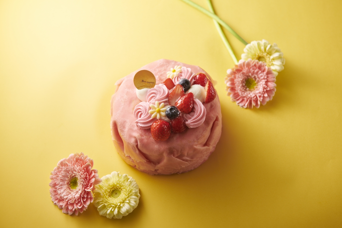 Châteraisé Strawberry Mille Crepe cake - Mother's Day 2022