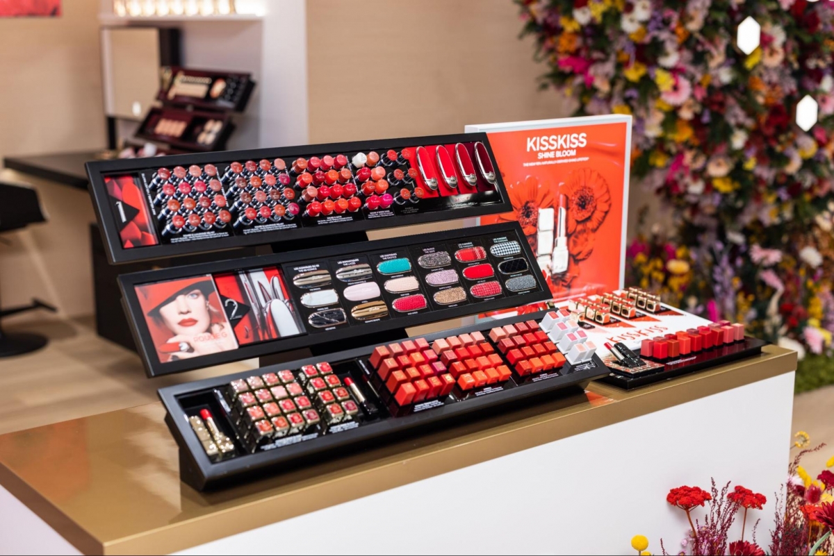 Guerlain Bee Garden Boutique Singapore ION Orchard