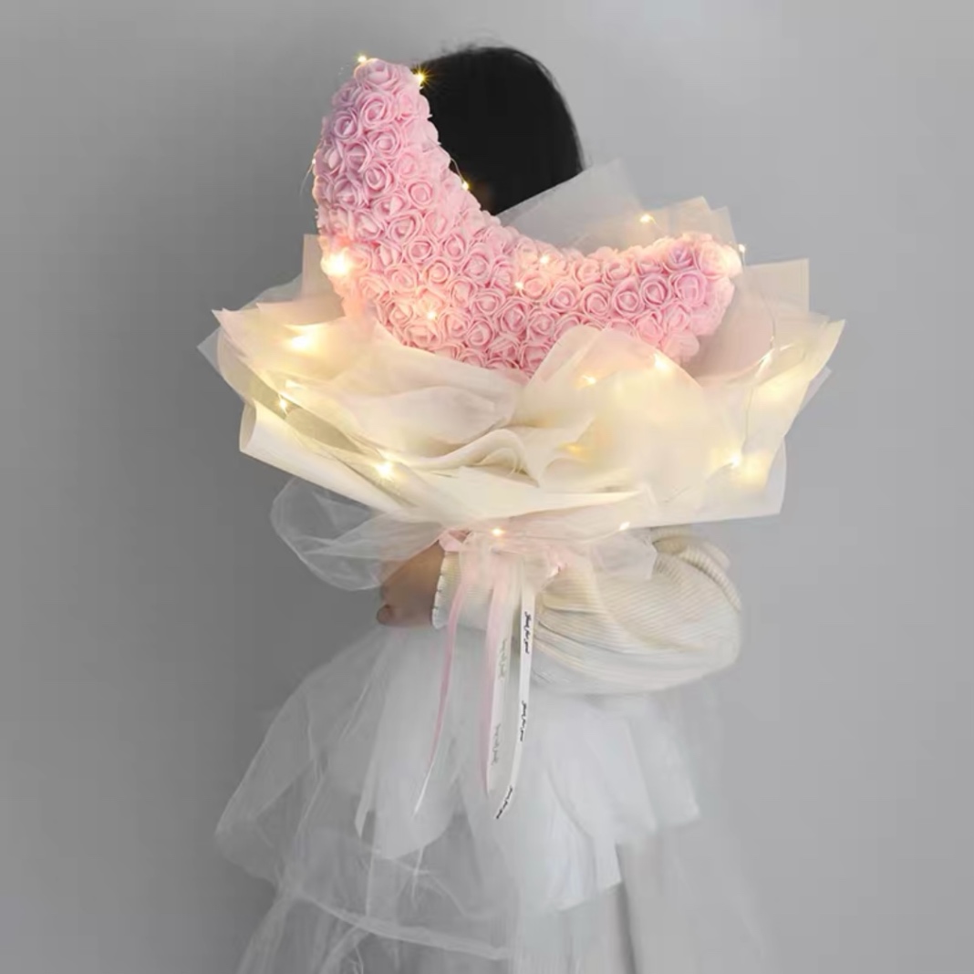 Notre Fleuriste ILY Series Bouquet - moon-shaped foam flowers with fairy lights