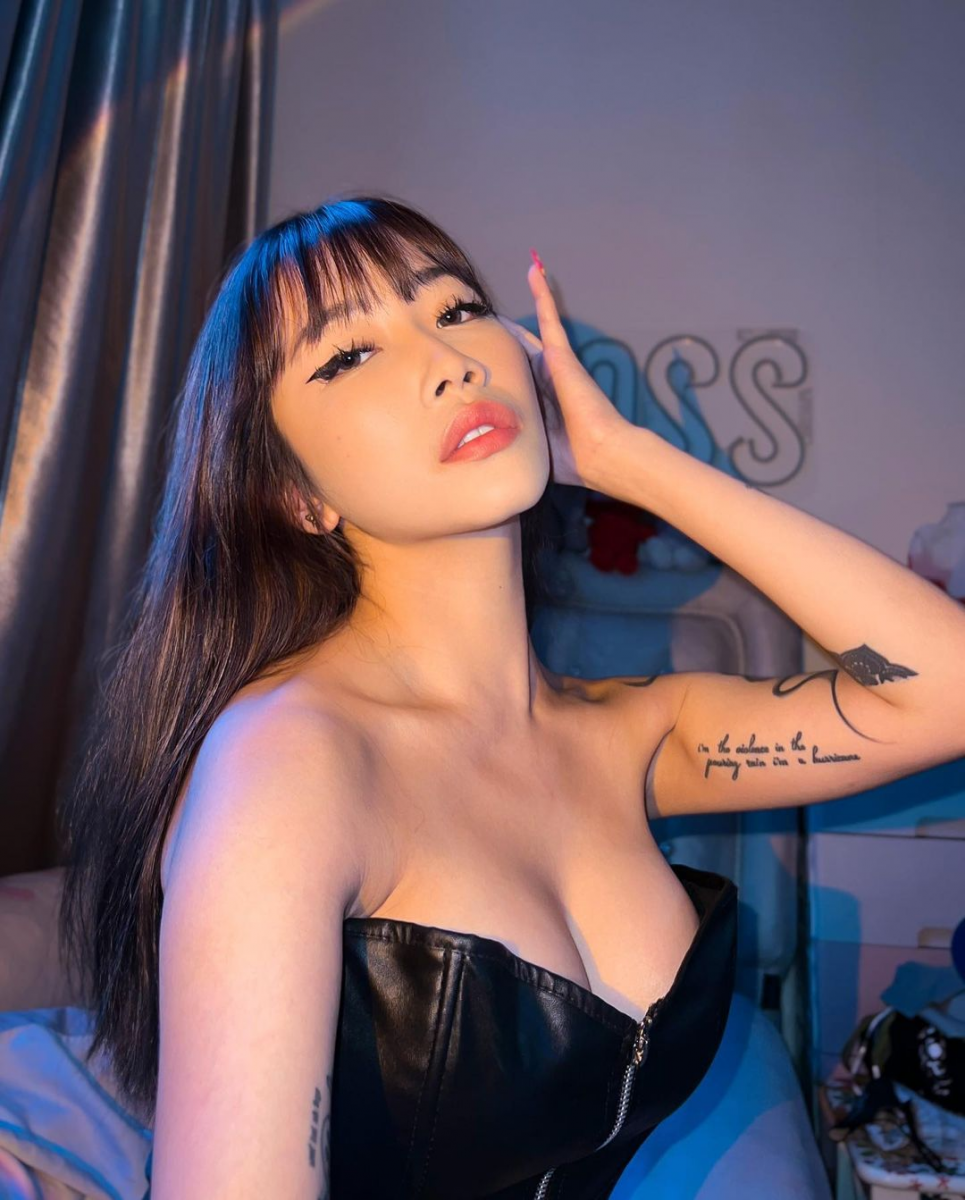 Nicole Choo's boob job