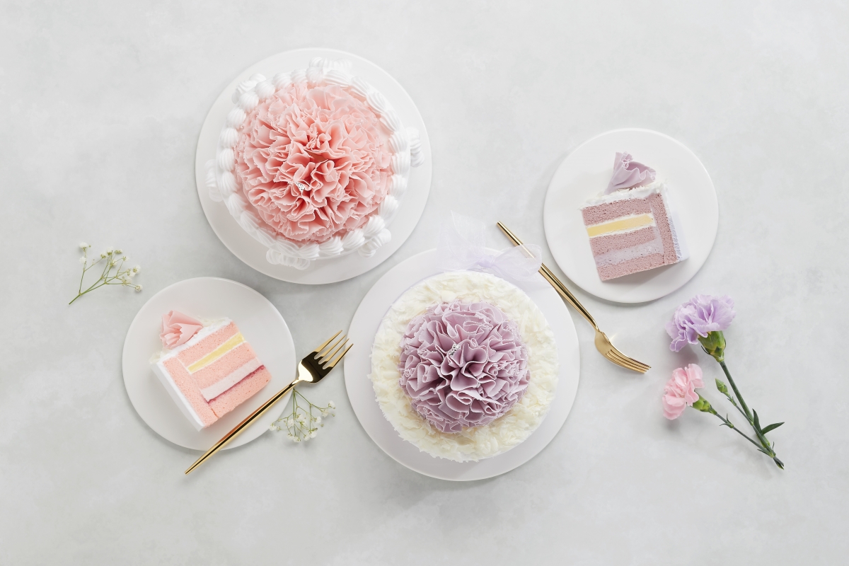 BreadTalk Everlasting Love Cakes