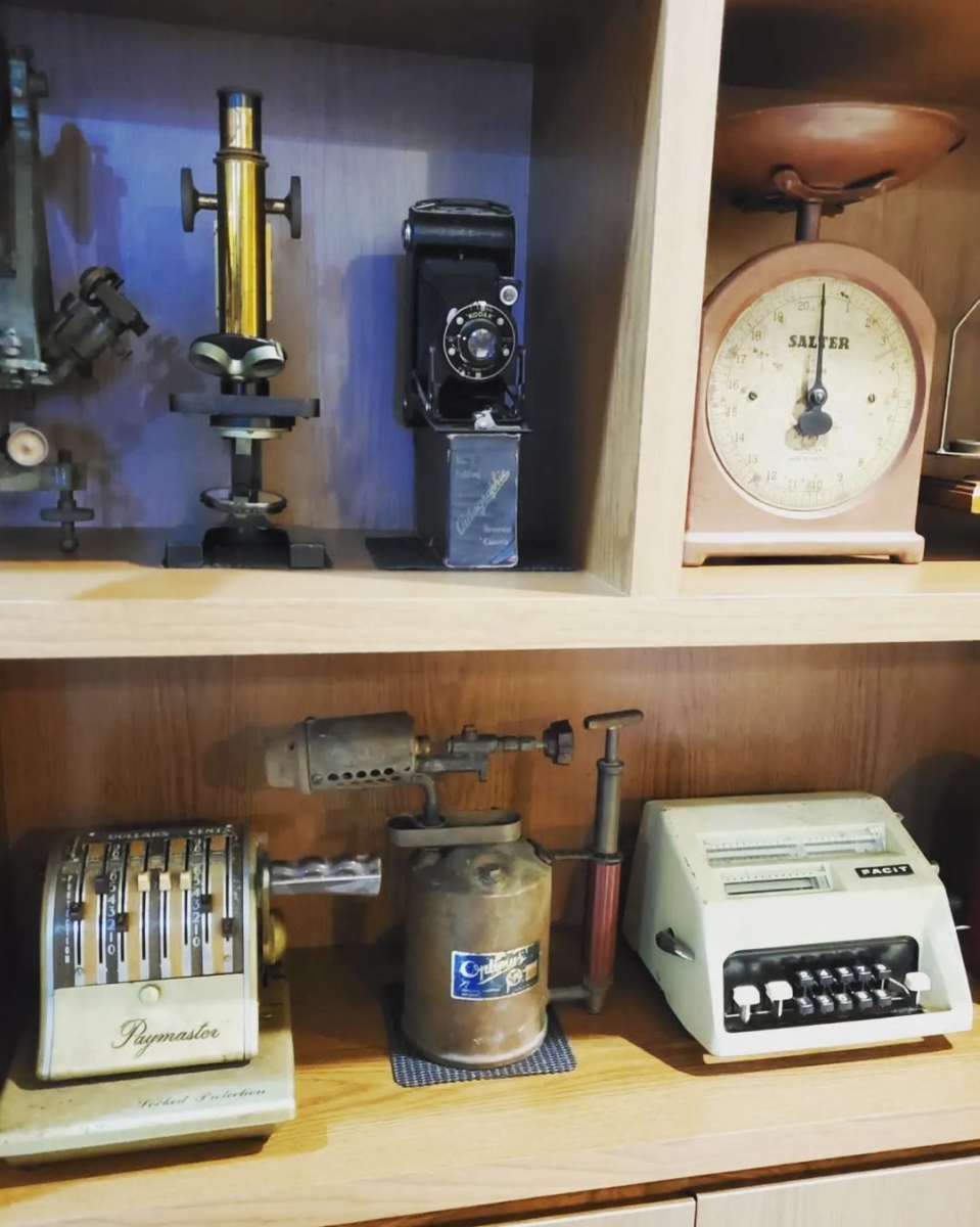 Vintage mechanical instruments - Be My Old School