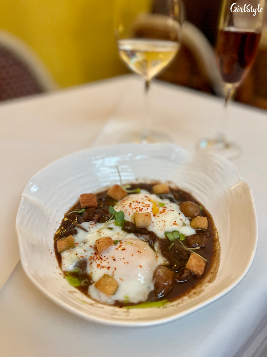 Oeufs Meurettes - L'Angélus