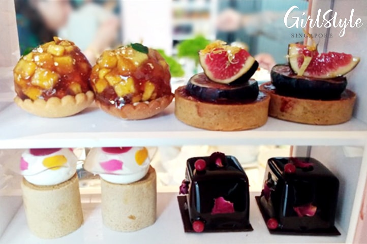 Ginger.Lily afternoon tea sweet items