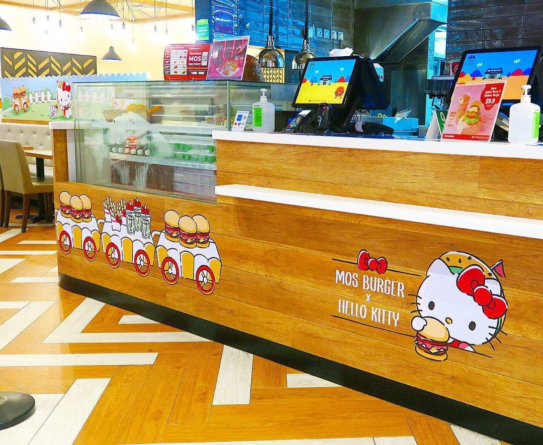 Mos Burger Singapore Hello Kitty decor