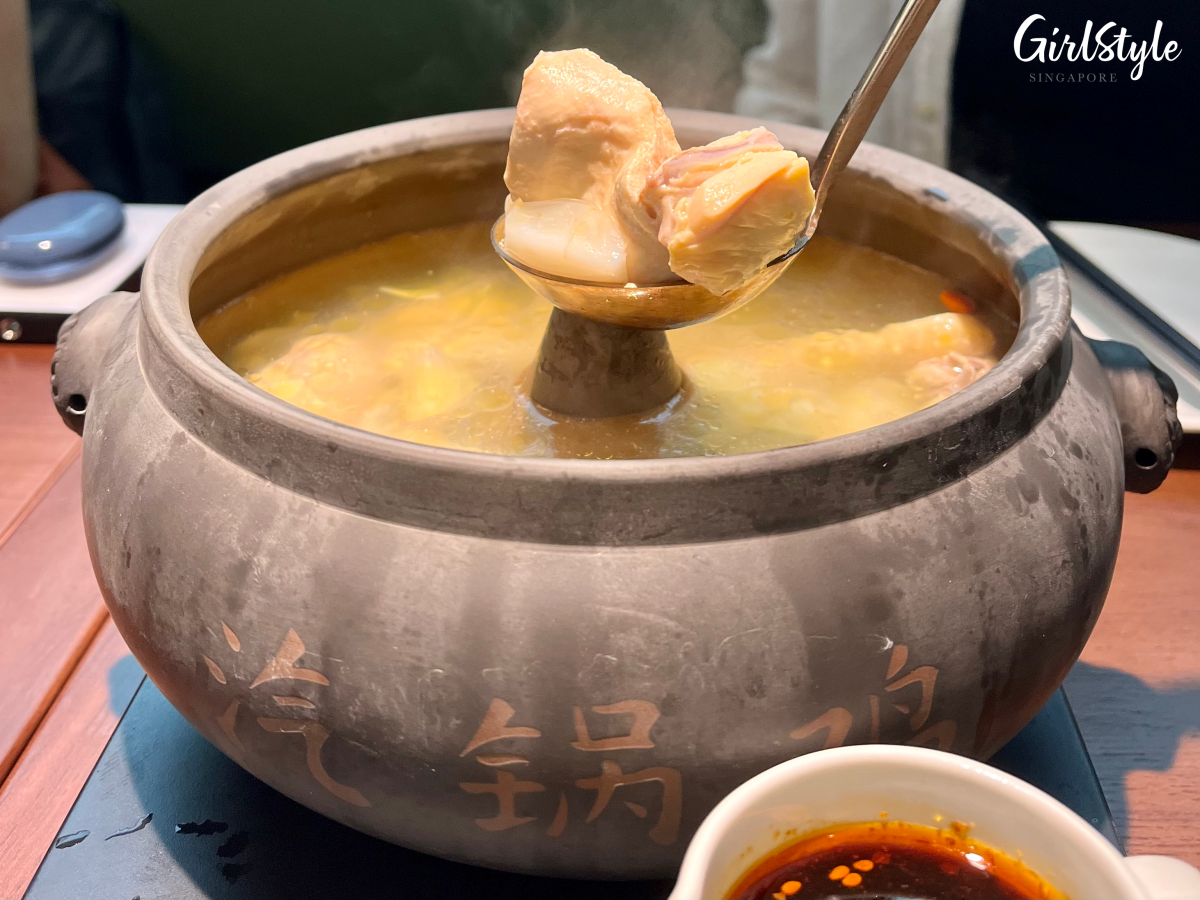 Steam Pot Chicken Soup with Lily Bulb - YUN NANS