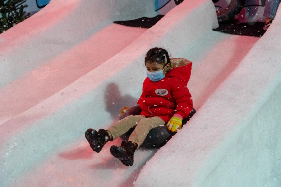 Snoopy snow slides at Changi Airport