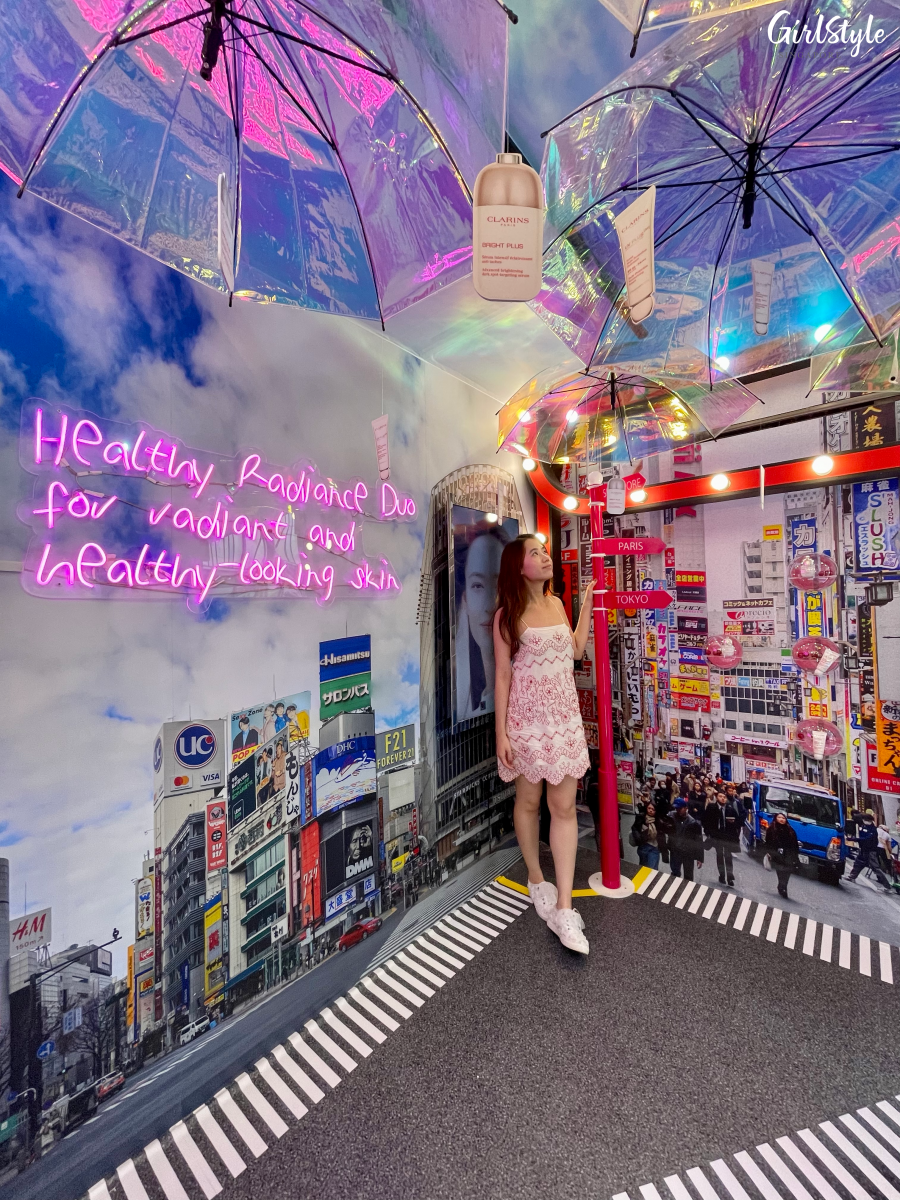 Healthy Radiance Crossing - Clarins In The City pop-up beauty trailer at Paya Lebar Quarter