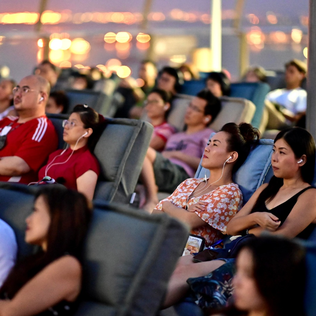 Cinewav Movies In The Sky Marina Bay Sands