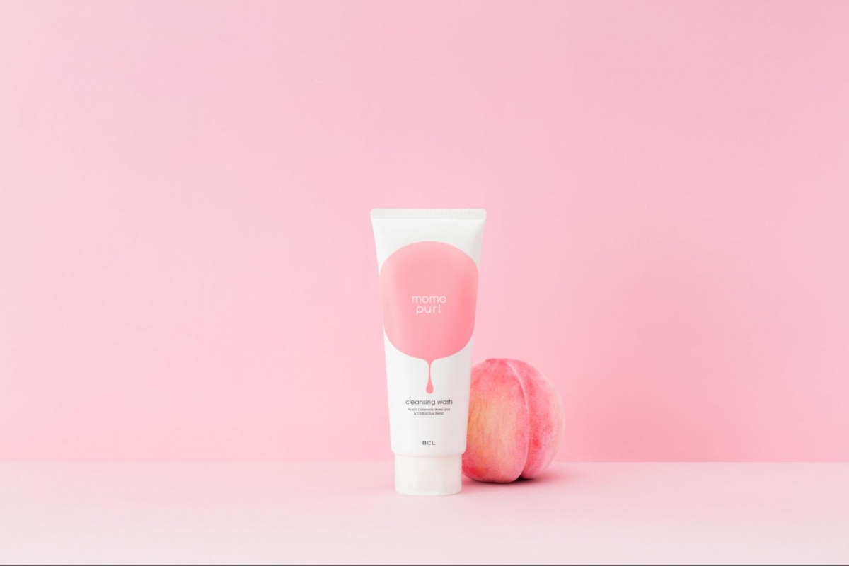 Momopuri Moist Cleansing Wash Singapore