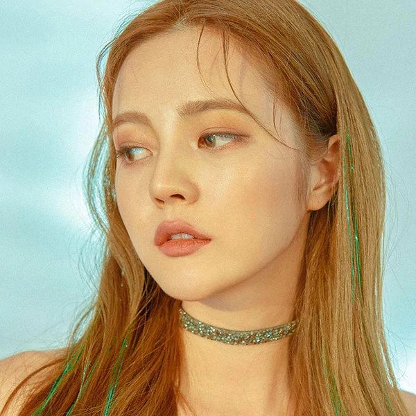 Althea's glitter hair tinsels