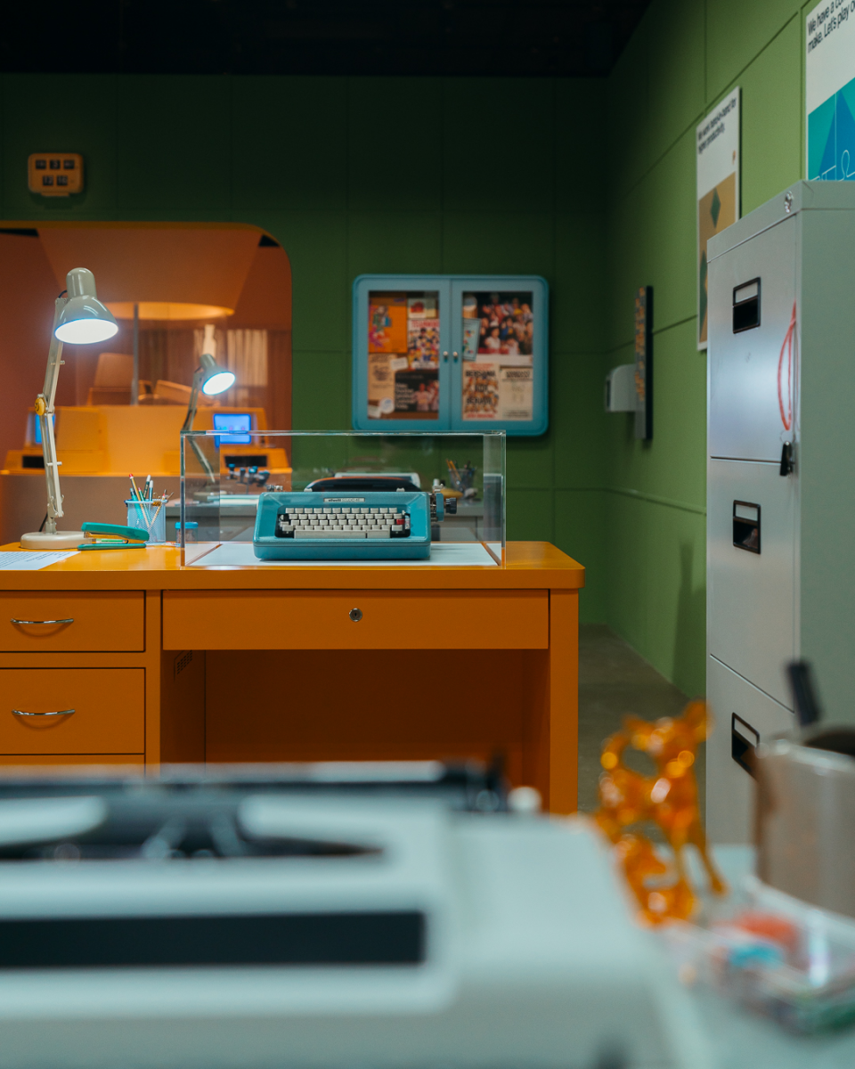  OFF / ON: Everyday Technology that Changed our Lives