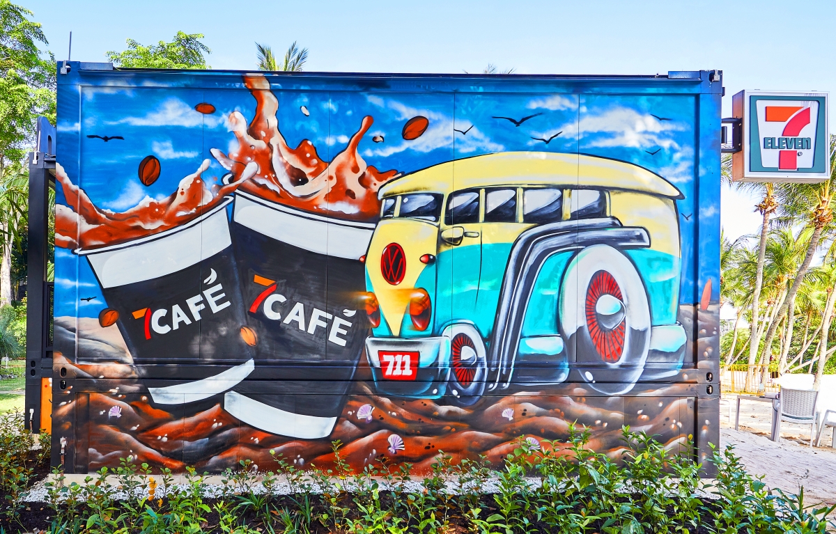 7-Eleven Palawan Sentosa graffiti mural