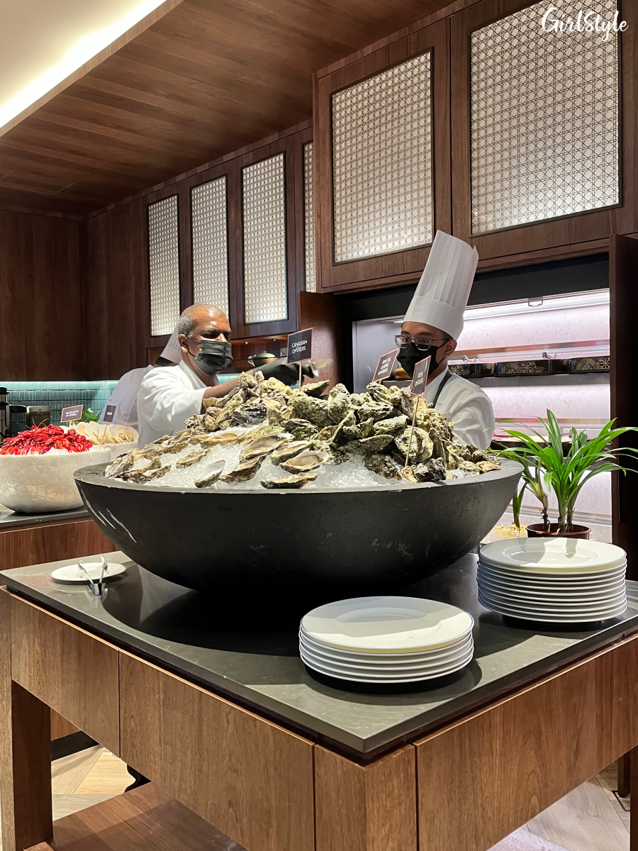 Freshly shucked oysters - Estate Grand Sunday Champagne Brunch Buffet at Hilton Singapore Orchard