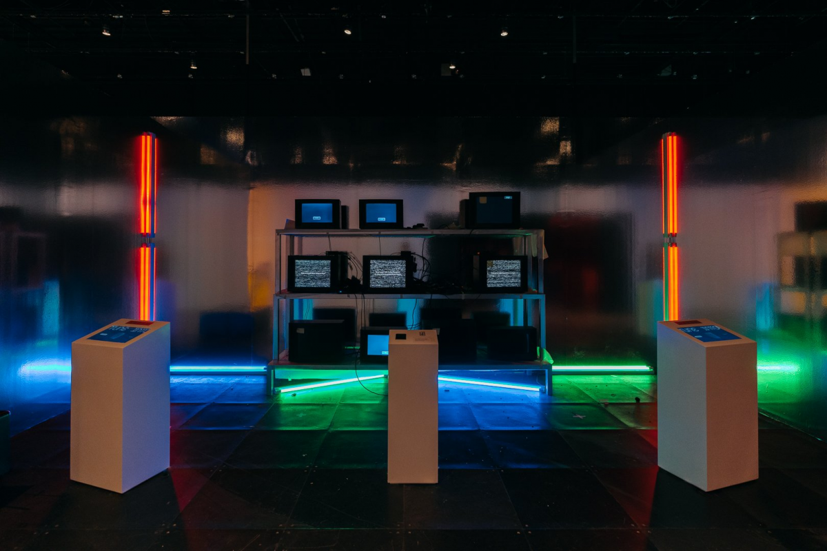  OFF / ON: Everyday Technology that Changed our Lives