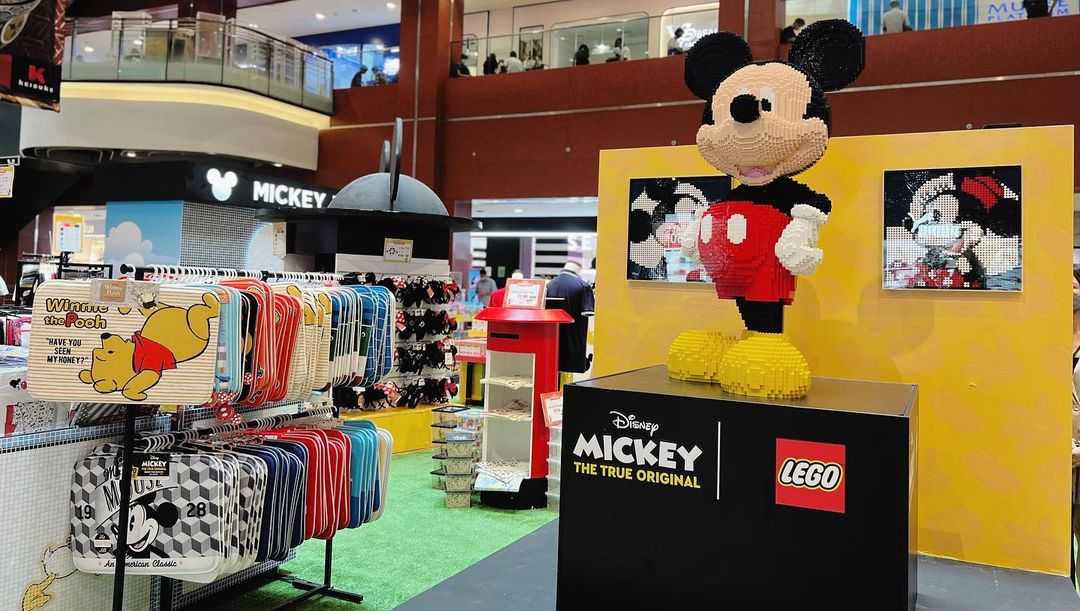 Mickey Mart Pop-Up Singapore