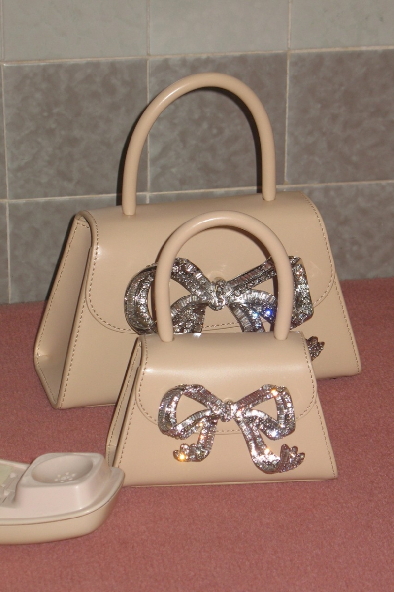 Bow Bag collection