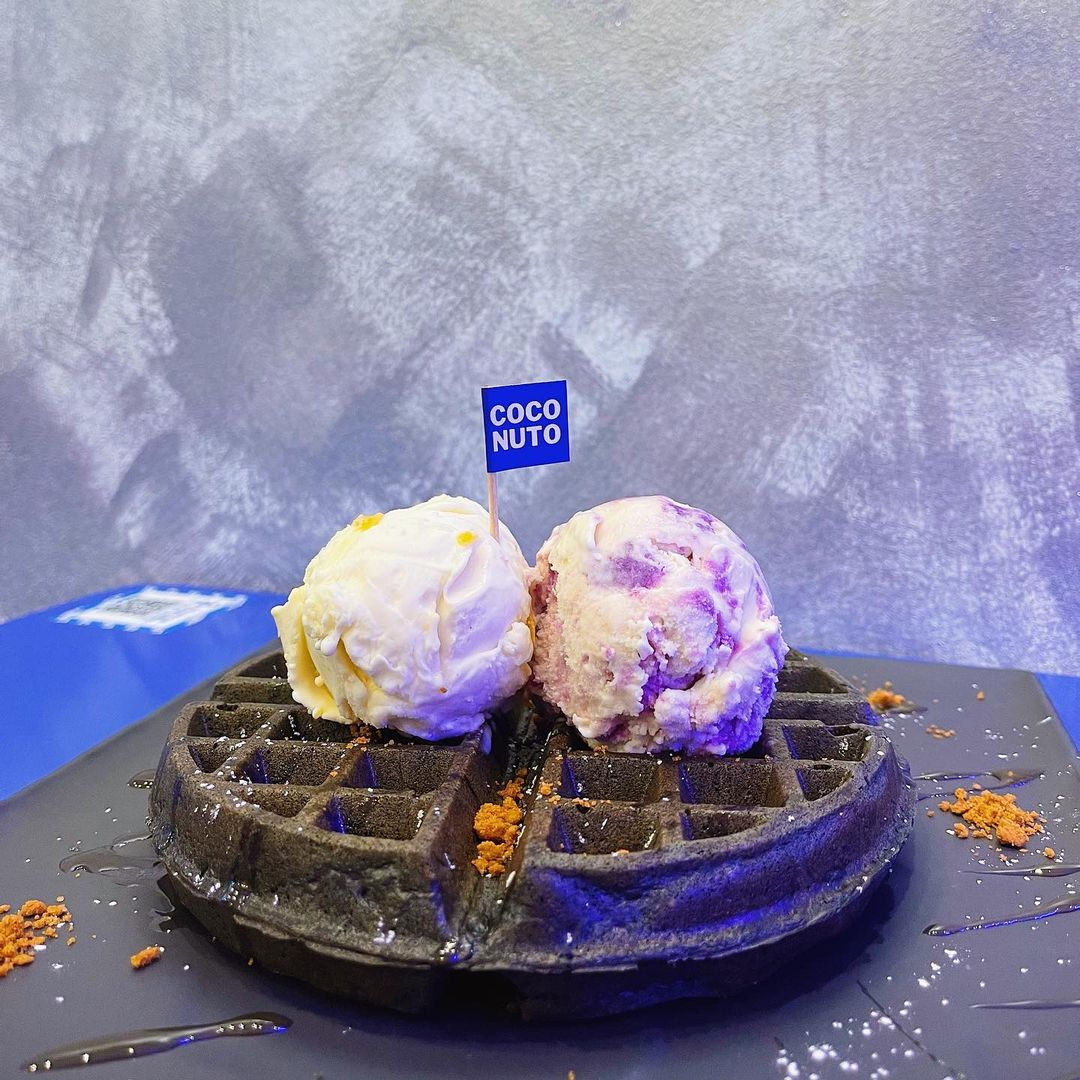 Coconuto cafe gelato and waffles