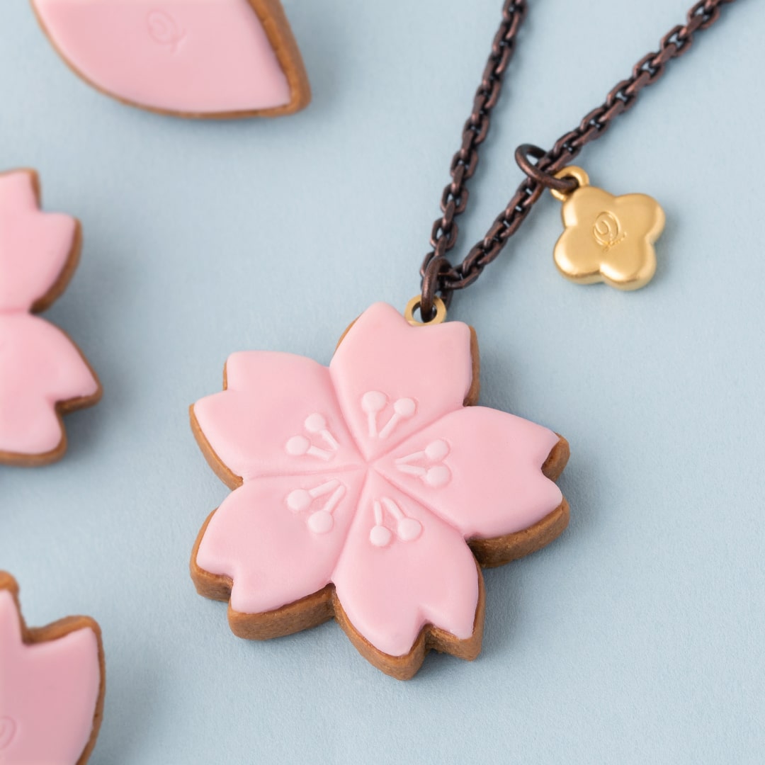 Q-Pot. Sakura Sugar Cookie Necklace