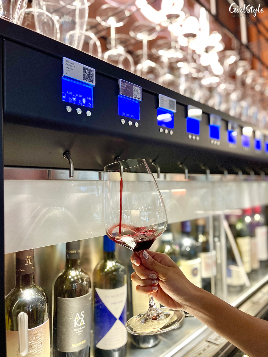 Vin Geek self service wine dispenser