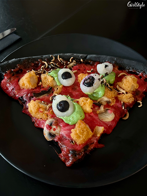 Eyeball pizza at Loui's NY Pizza Parlor