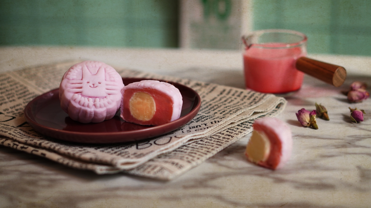 Cat & Fiddle’s Bandung snowskin mooncake.