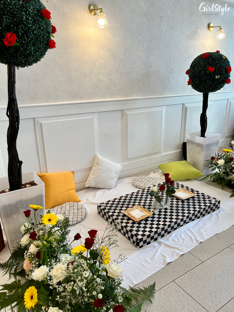 Alice In Wonderland-themed indoor picnic area